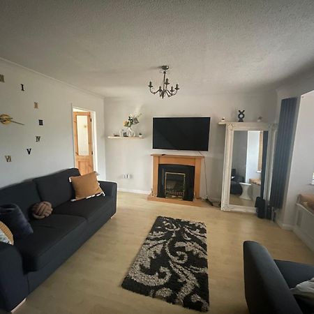 Double Room In A Cul De Sac Area Wellingborough Extérieur photo